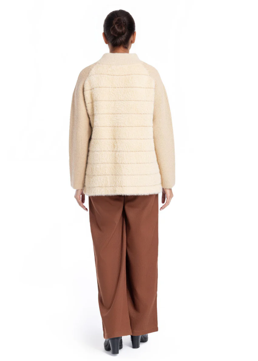 Beige-Turtle Neck Collar Zipper Reglan Sleeves Sweater (25Y-044-67) - Image 4