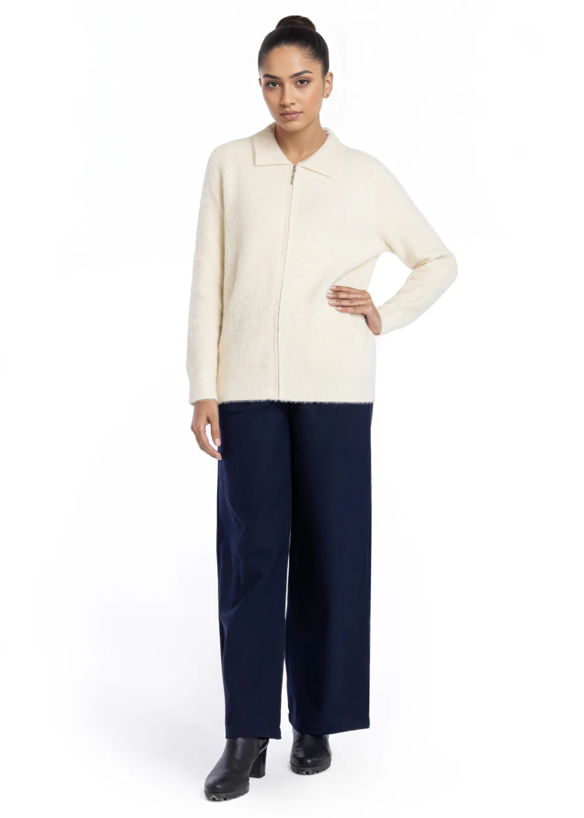 Cream-Wing Collar Zipper Full Sleeves Sweater (25Y-045-67) - Image 2