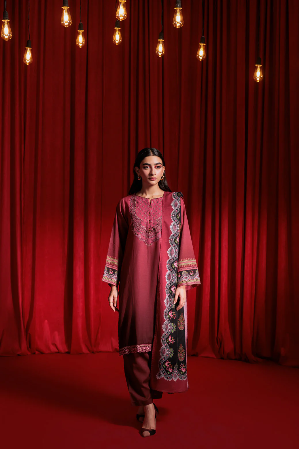 B-PINK-KHADDAR-3 PIECE (WS6243P06) - Image 2