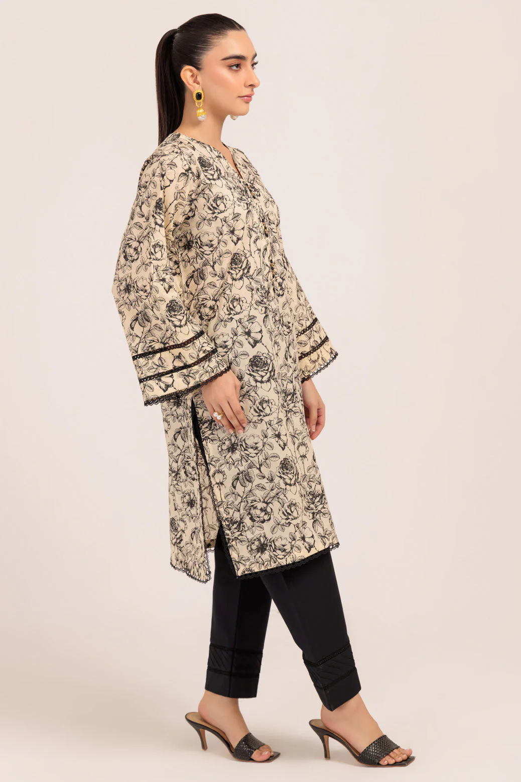 BEIGE-CAMBRIC-1 PIECE (PWS6241P05) - Image 2