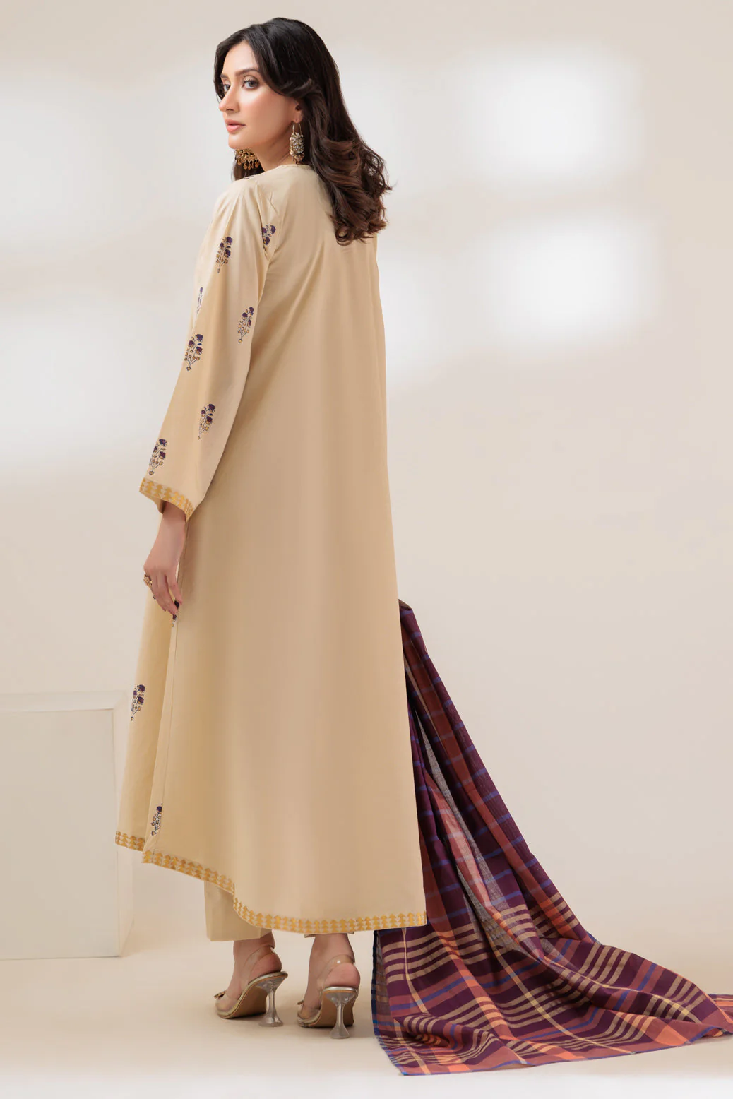 BEIGE-CAMBRIC-3 PIECE (SRLS233P01) - Image 3
