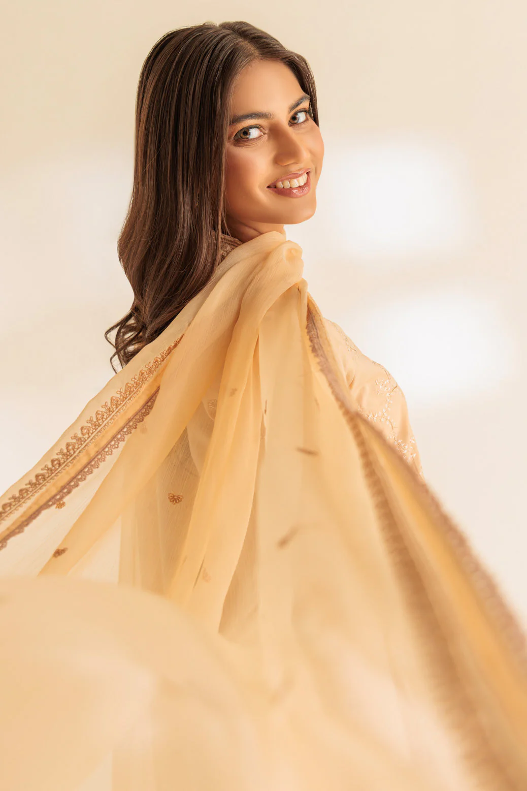BEIGE-CAMBRIC-3 PIECE (SS5243P48) - Image 2