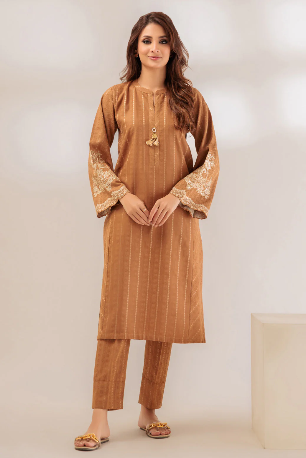 BEIGE-JACQUARD-2 PIECE (WS6232P13) - Image 3