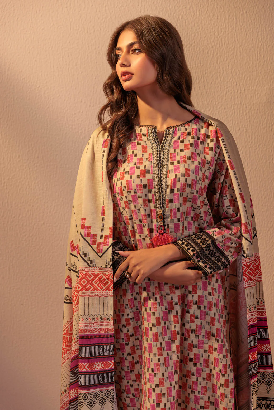 BEIGE-KHADDAR-3 PIECE (WS6243P01) - Image 2