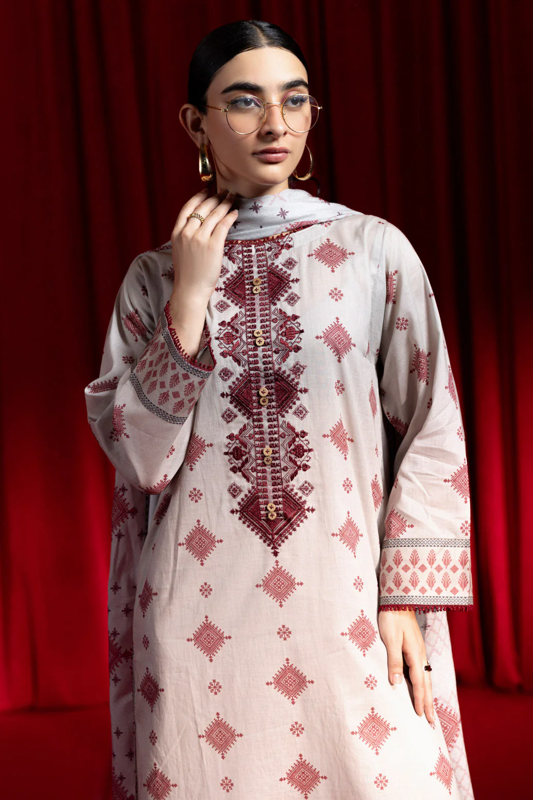 BEIGE-LAWN-3 PIECE (BPS6243P32) - Image 3