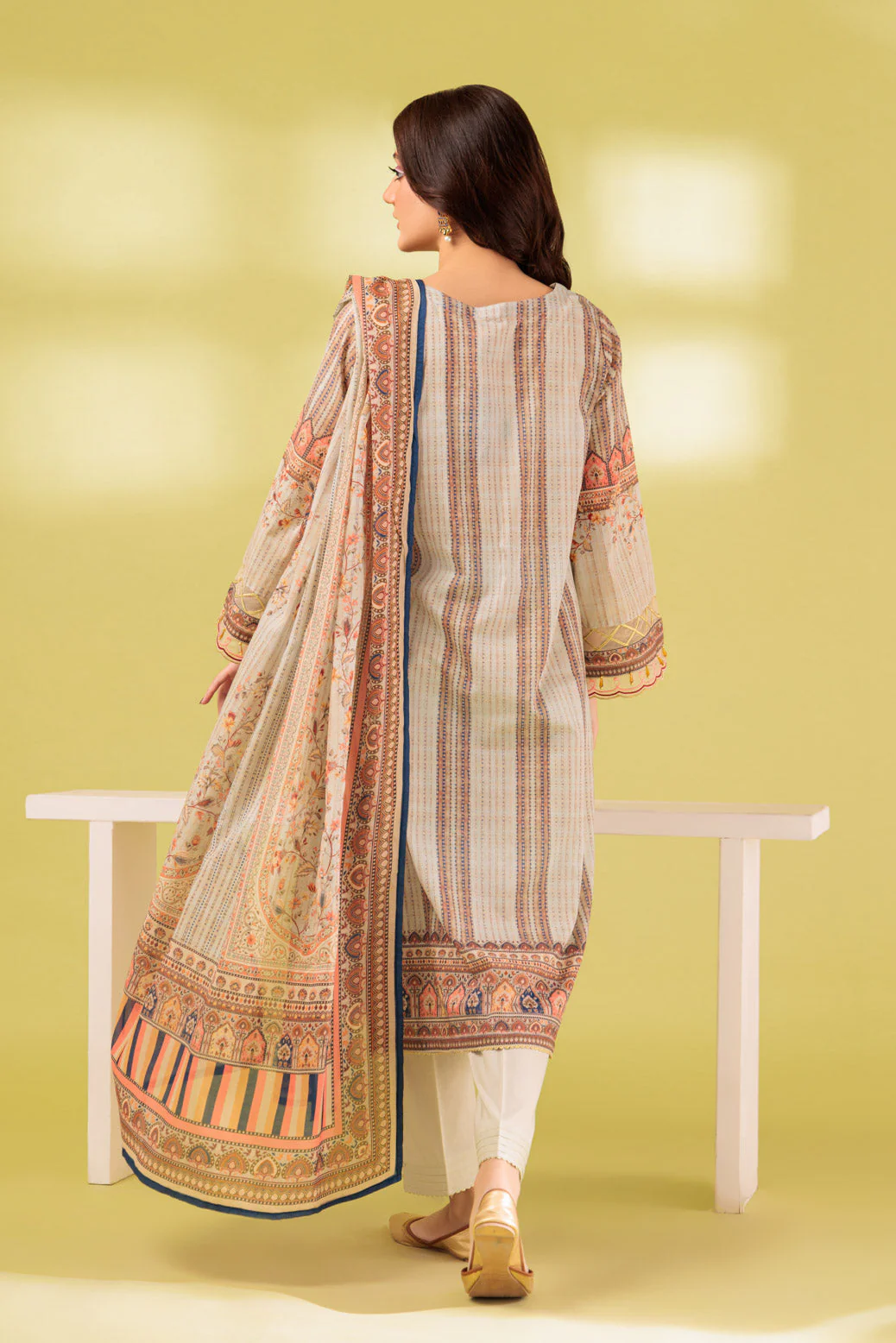 BEIGE-LAWN-3 PIECE (SSS233P72) - Image 5