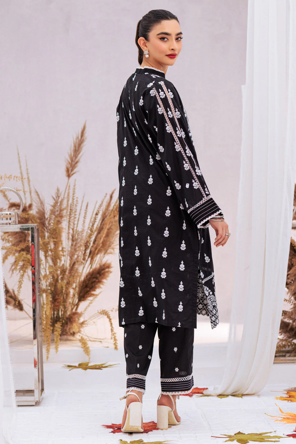 BLACK-CAMBRIC-2 PIECE (BSHS232P06) - Image 4