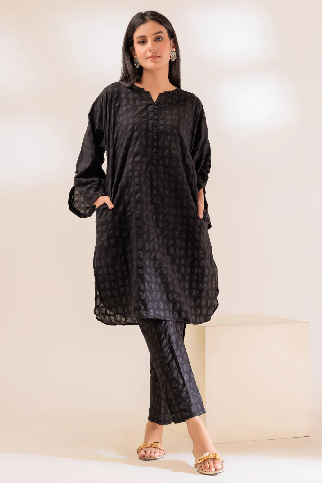 BLACK-CAMBRIC-2 PIECE (PWS6232P34) - Image 2