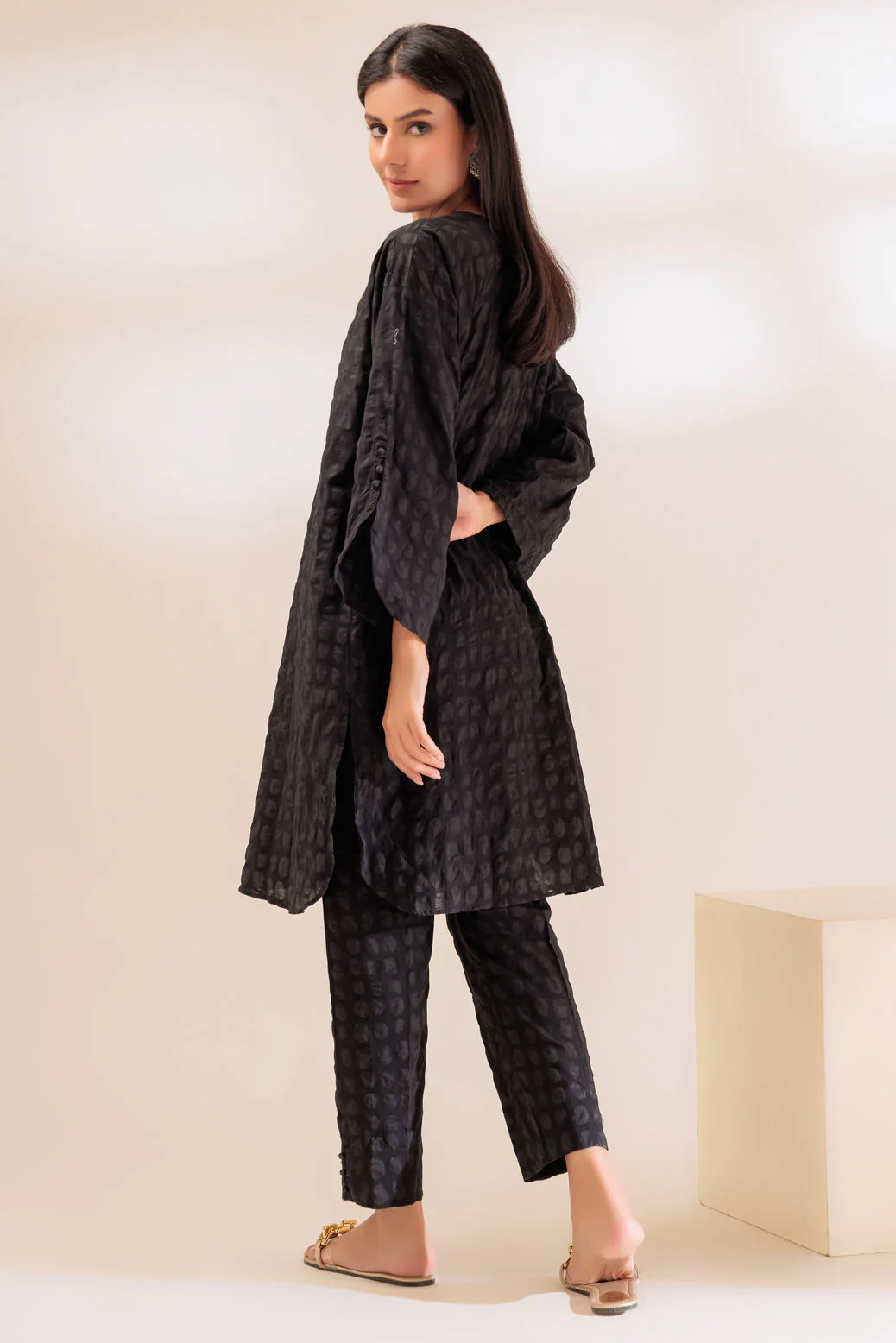 BLACK-CAMBRIC-2 PIECE (PWS6232P34) - Image 4