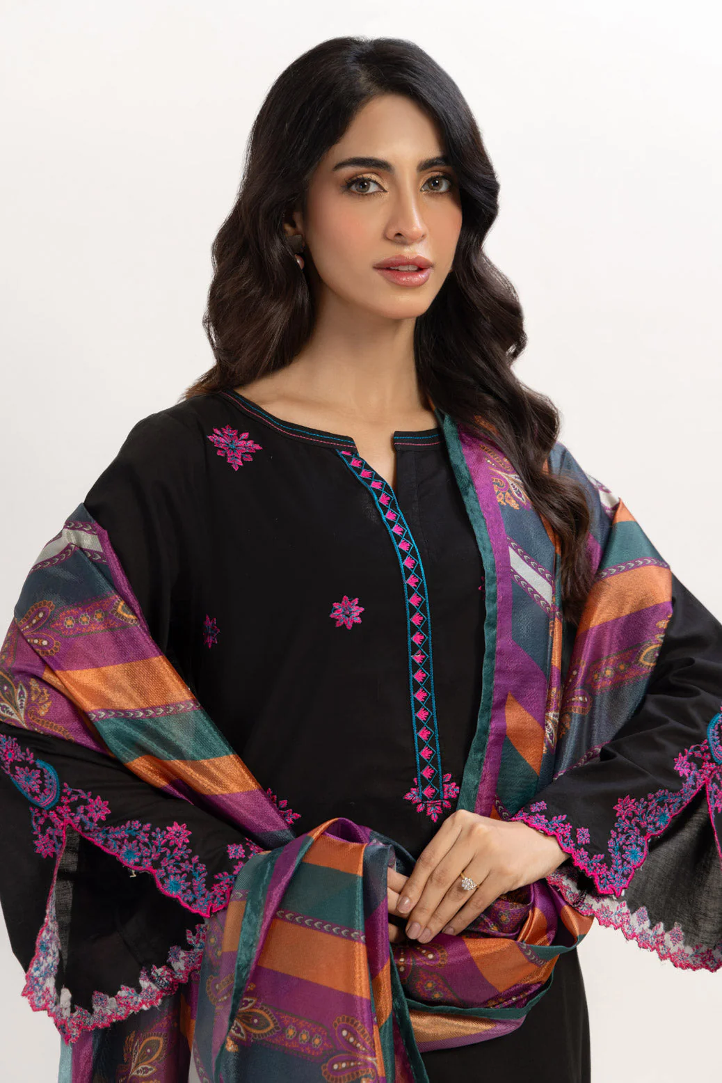 BLACK-CAMBRIC-3 PIECE (BS6243P06) - Image 4