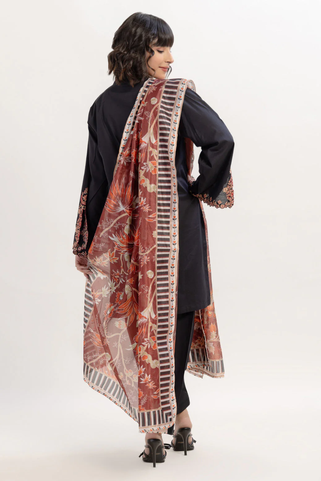 BLACK-CAMBRIC-3 PIECE (BS6243P07) - Image 5