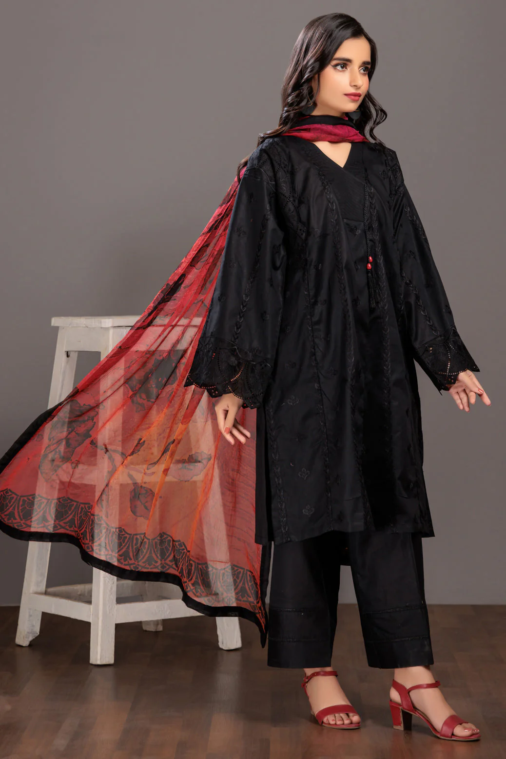 BLACK-CHIKANKARI-3 PIECE (WRS223P76) - Image 4
