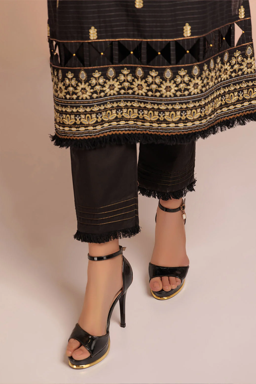 BLACK-DOBBY-3 PIECE (TL1H233P07) - Image 3