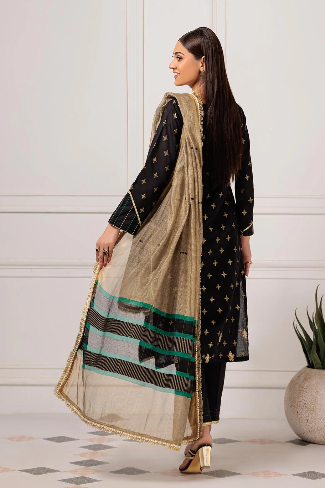 BLACK-JACQUARD-3 PIECE (HV1BS233P7) - Image 4