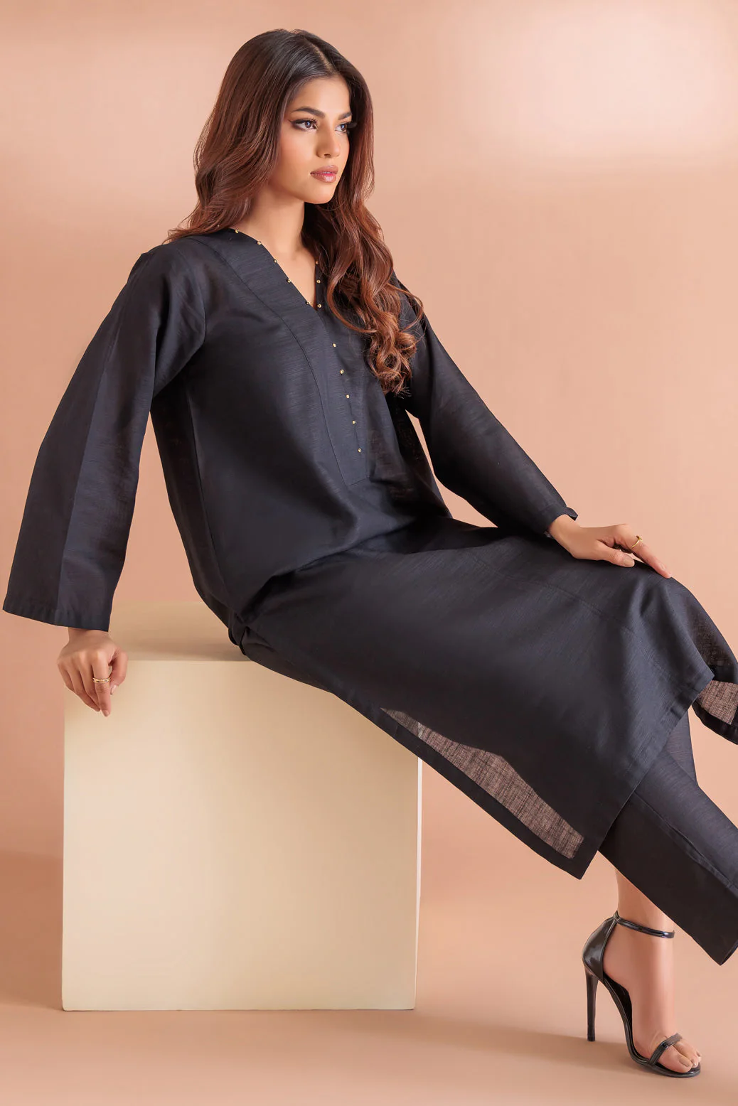 BLACK-KHADDAR-2 PIECE (WS6232P65) - Image 4