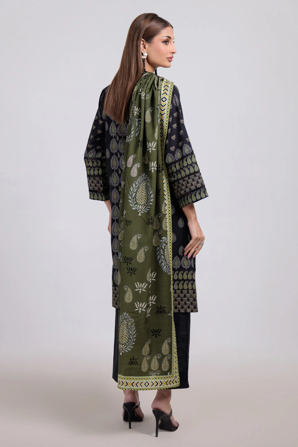 BLACK-KHADDAR-3 PIECE (WS6243P45) - Image 4