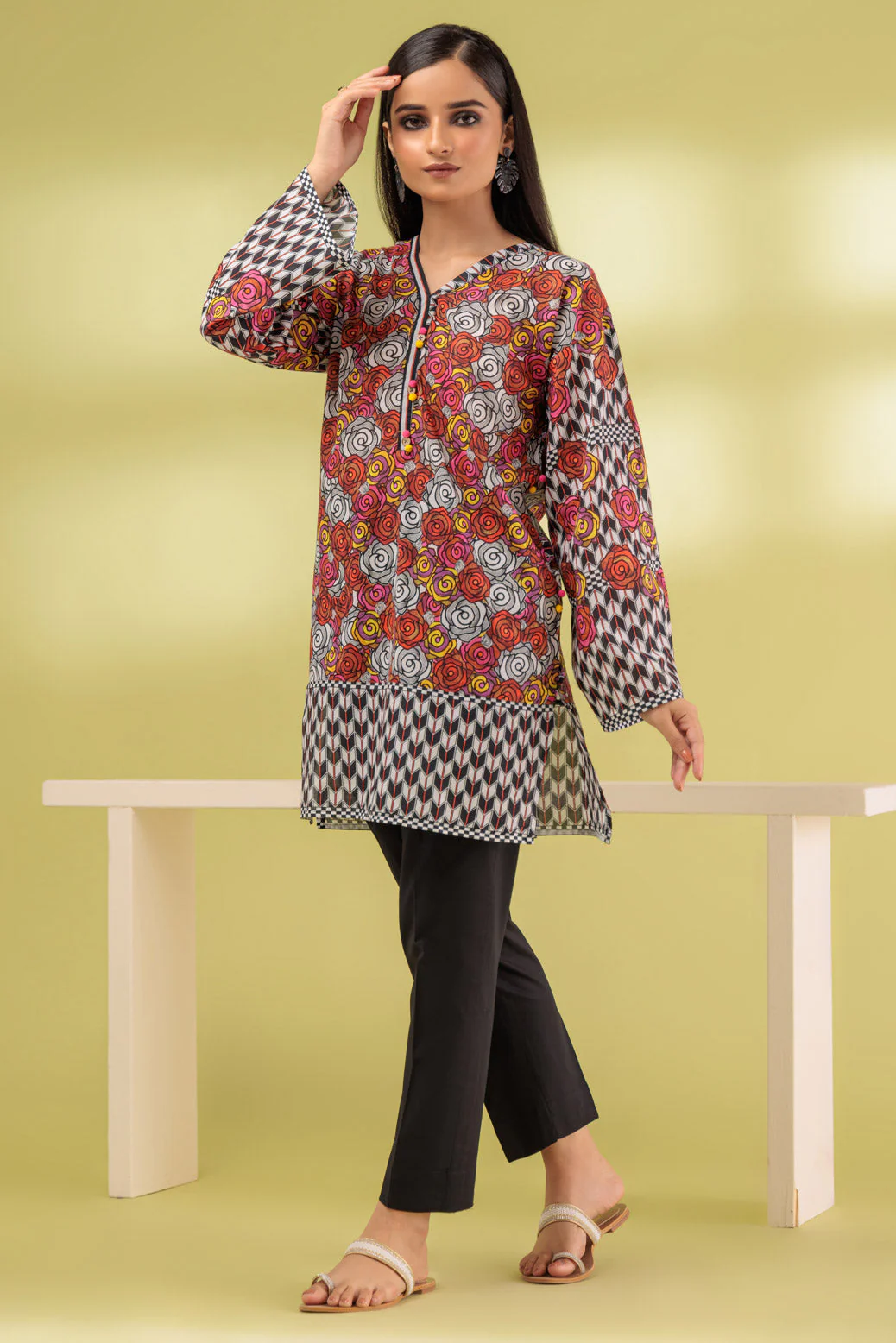 BLACK-LAWN-1 PIECE (BAAK231P03) - Image 2