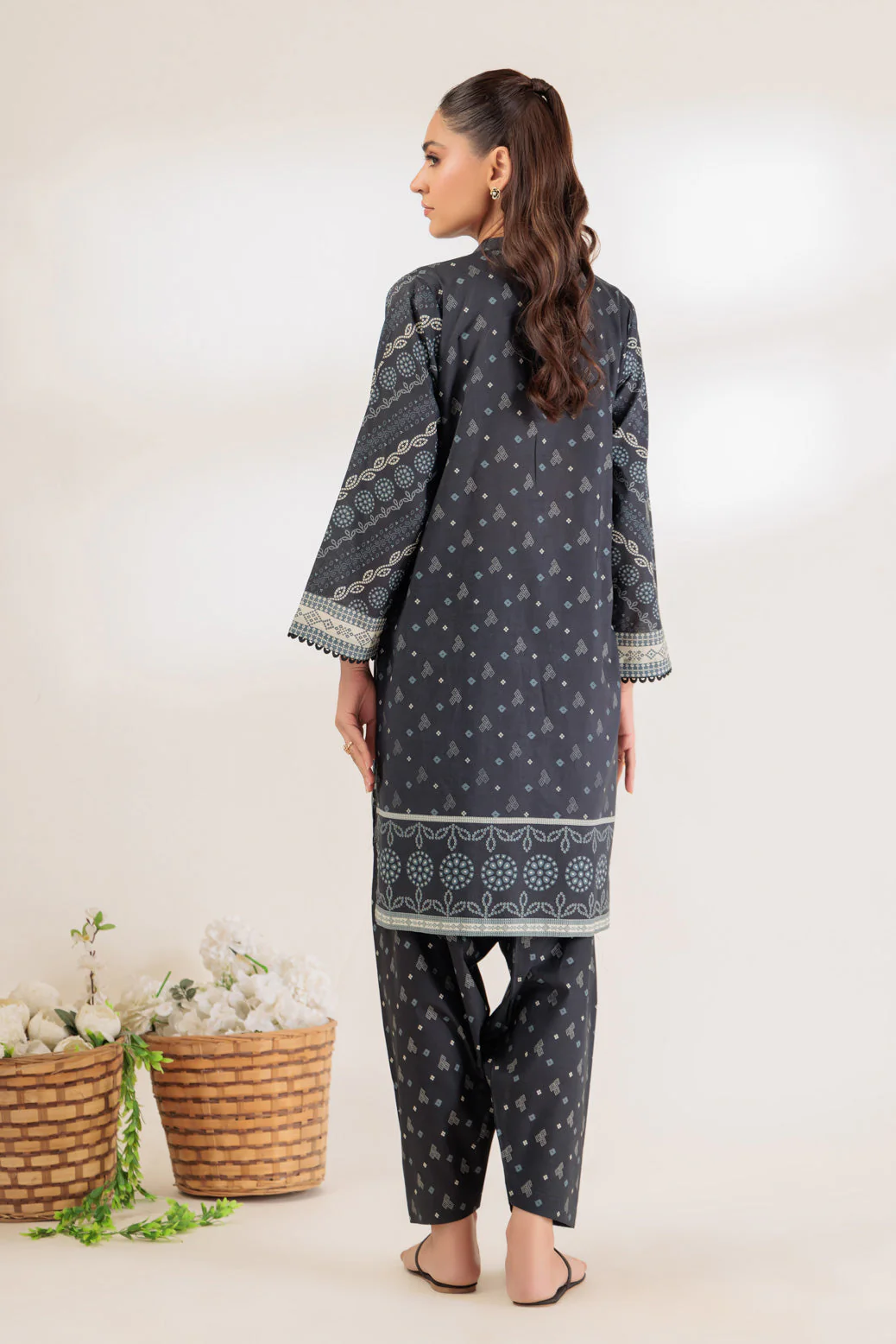 BLACK-LAWN-2 PIECE (6S24B2P292) - Image 5