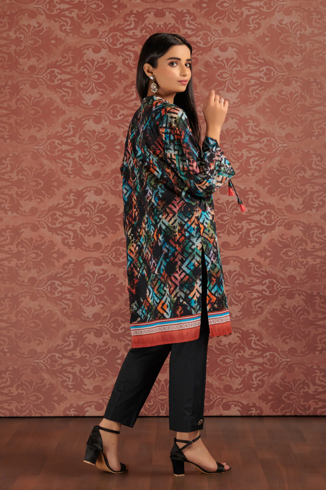BLACK-LAWN-2 PIECE (SRS232P02) - Image 4