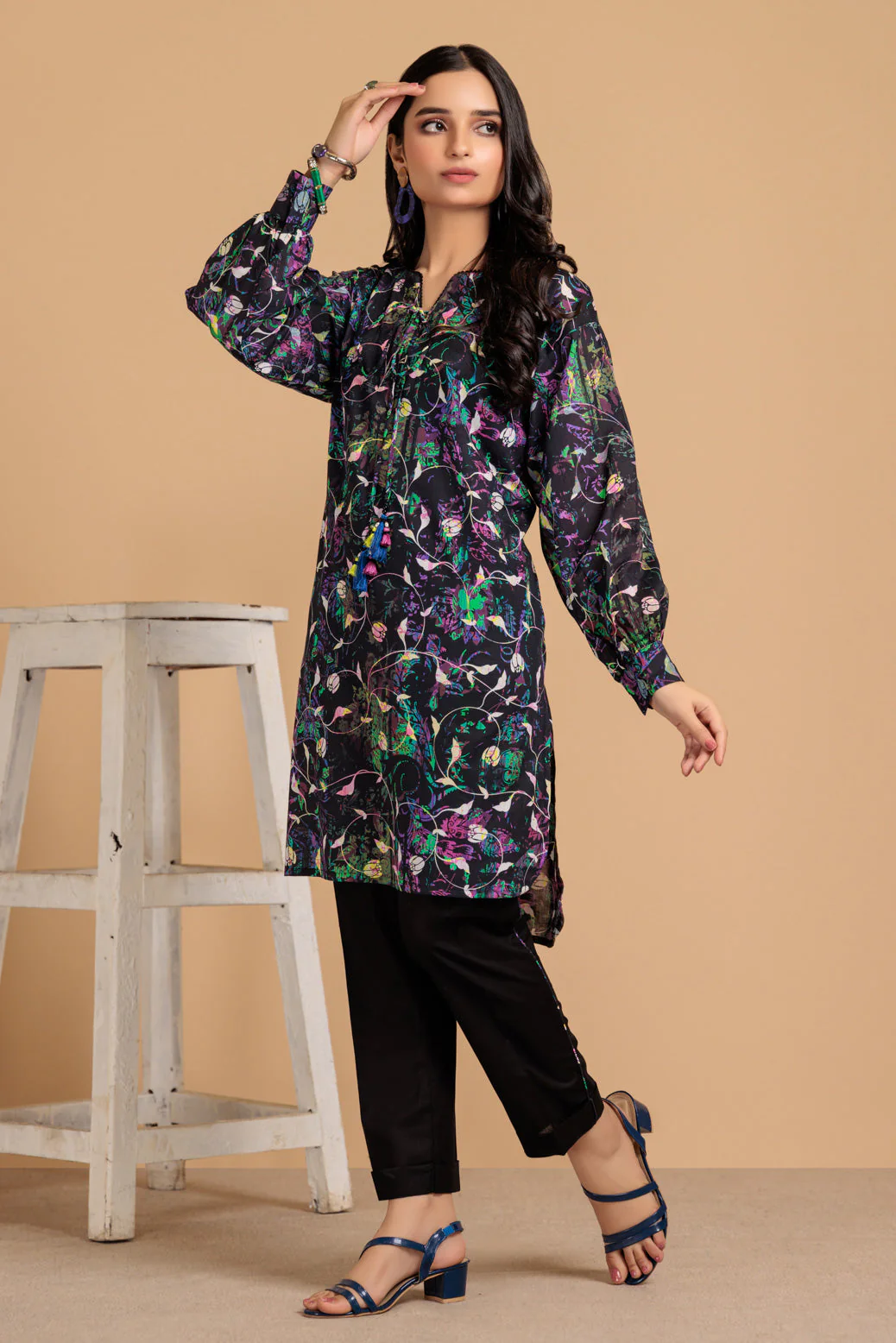 BLACK-LAWN-2 PIECE (SRS232P05) - Image 3