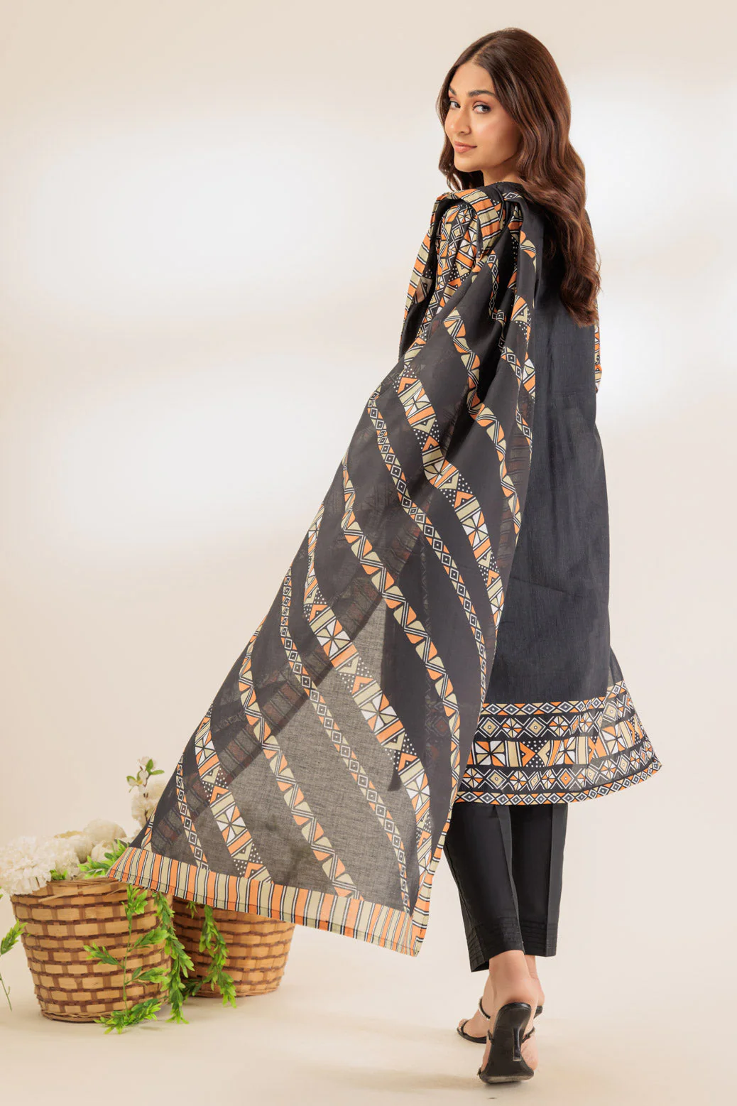 BLACK-LAWN-3 PIECE (BS2243P26) - Image 5