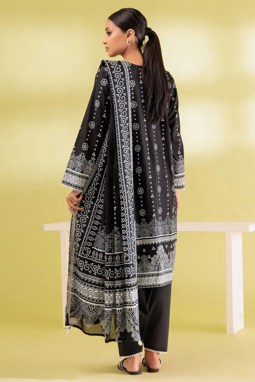 BLACK-LAWN-3 PIECE (BSRS233P06) - Image 4