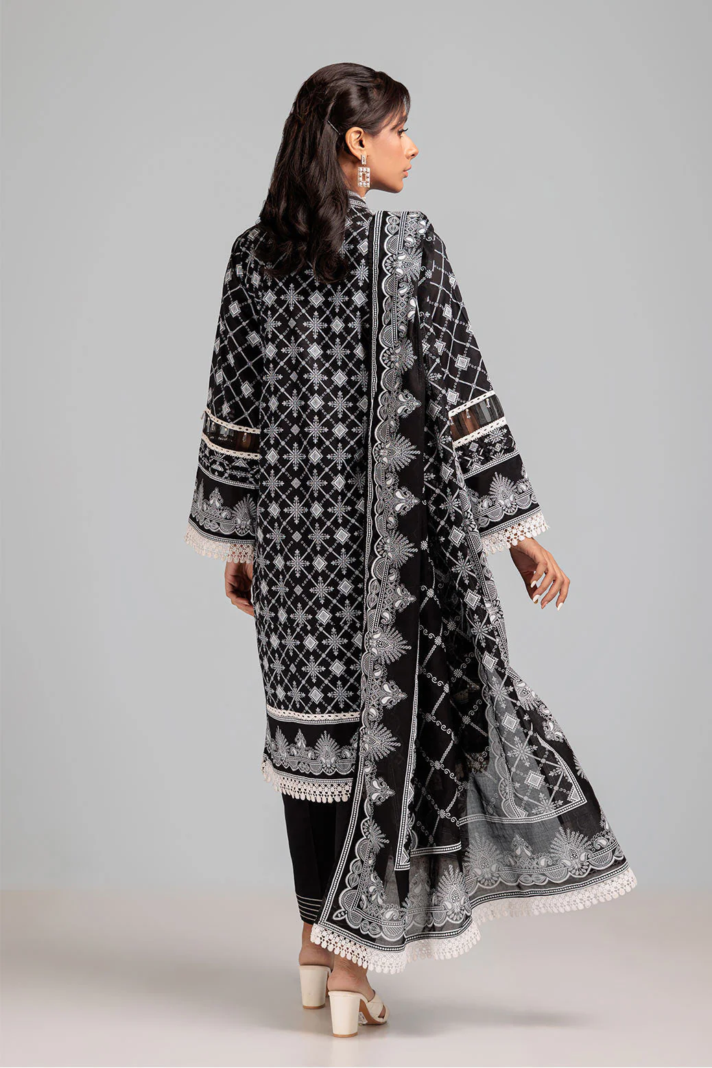 BLACK-LAWN-3 PIECE (SAS233P67) - Image 4