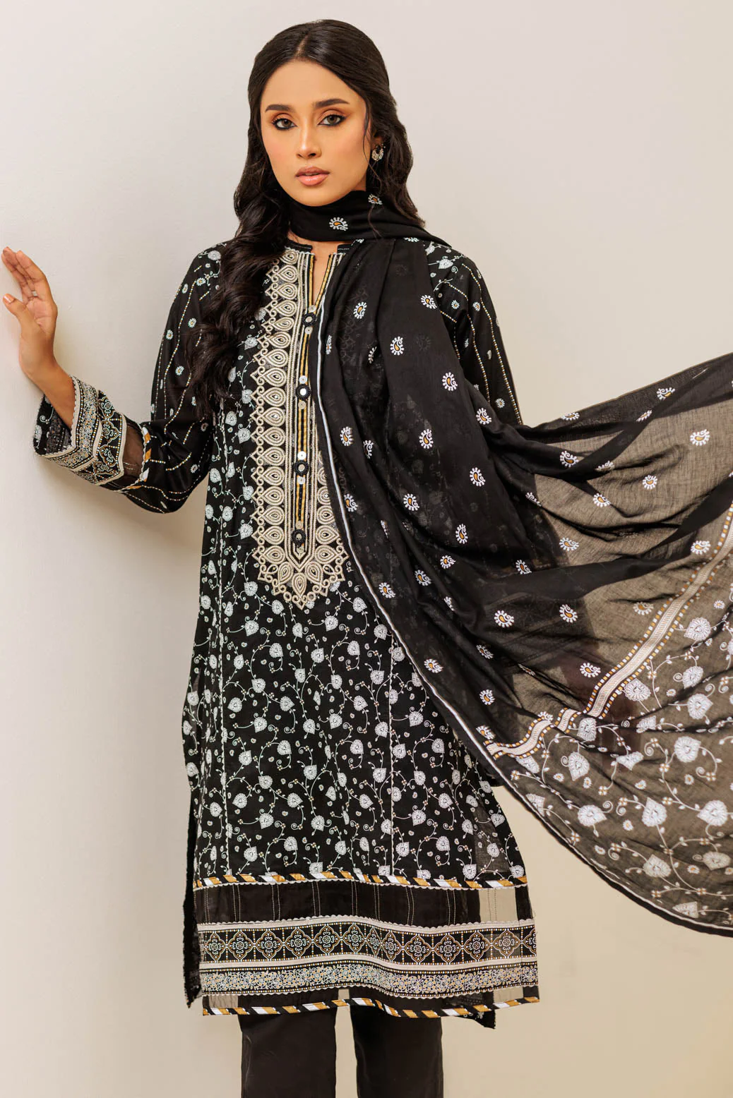 BLACK-LAWN-3 PIECE (SAS233P91) - Image 2