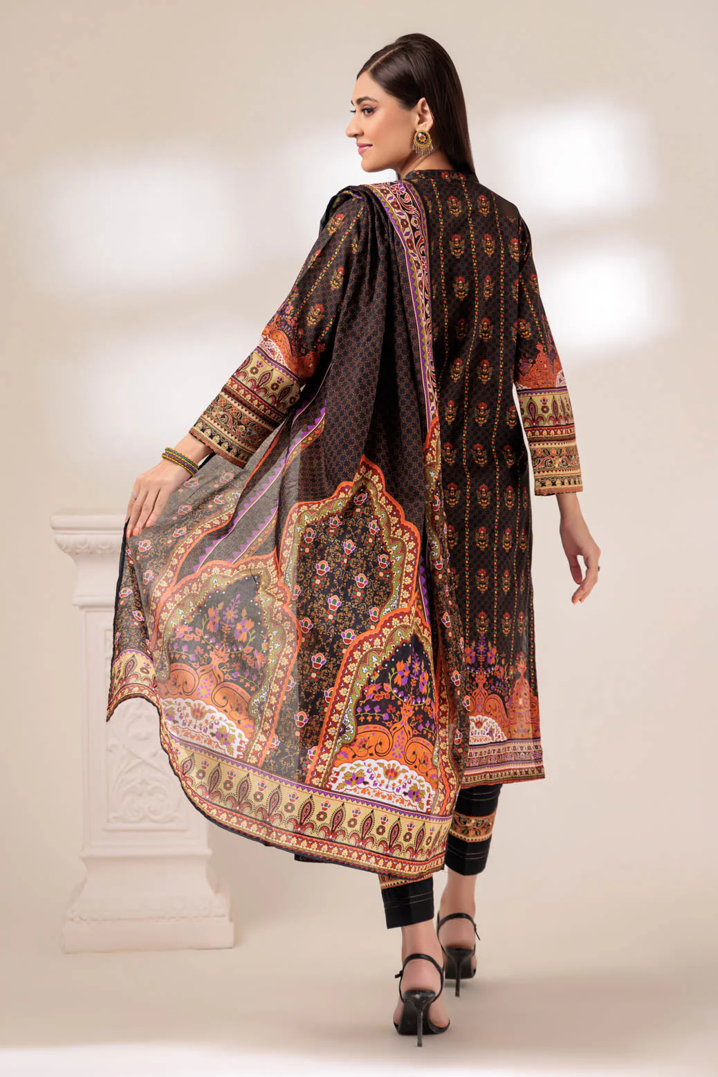 BLACK-LAWN-3 PIECE (SSS233P96) - Image 5