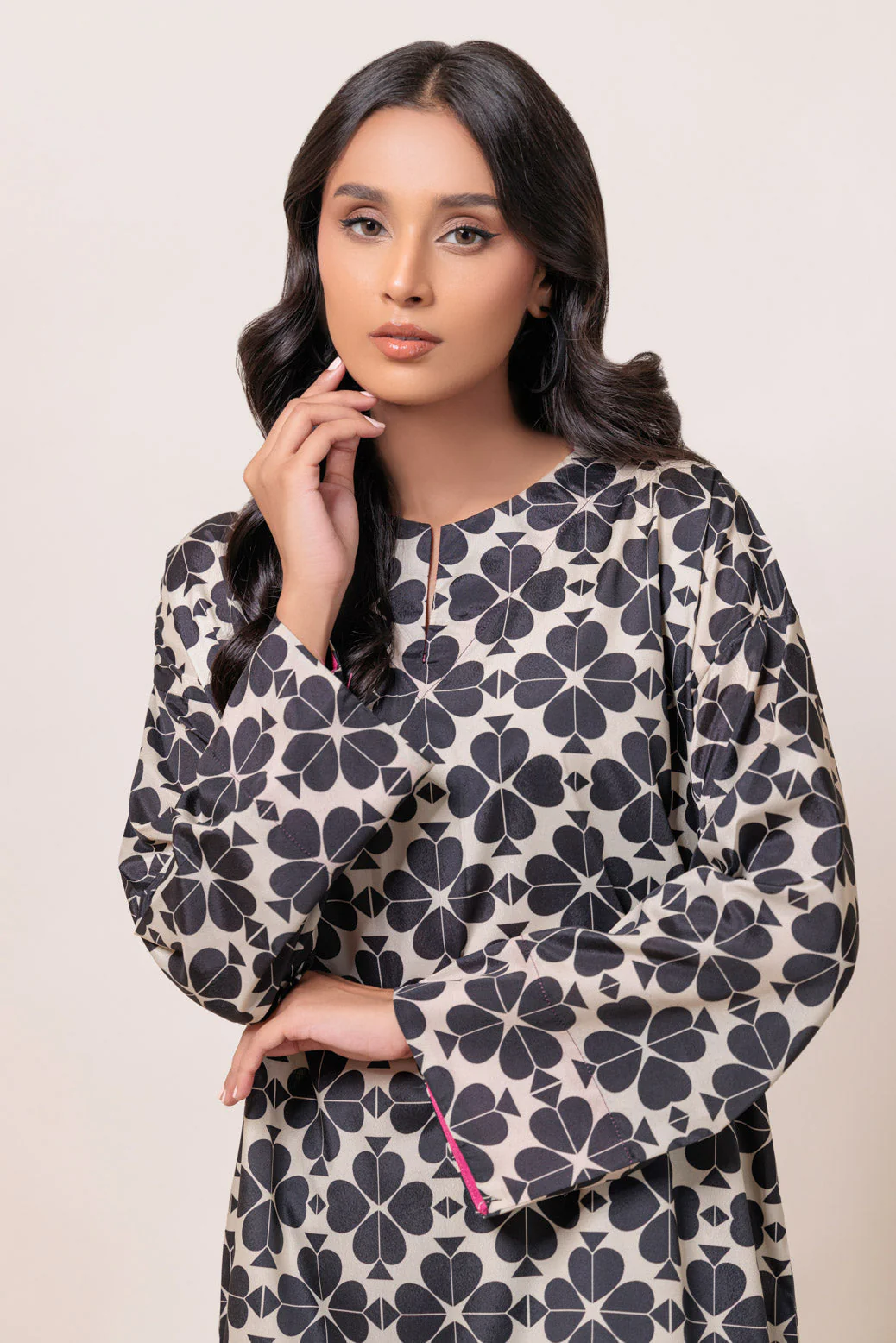 BLACK-POLY CREPE-2 PIECE (WS7242P10) - Image 4