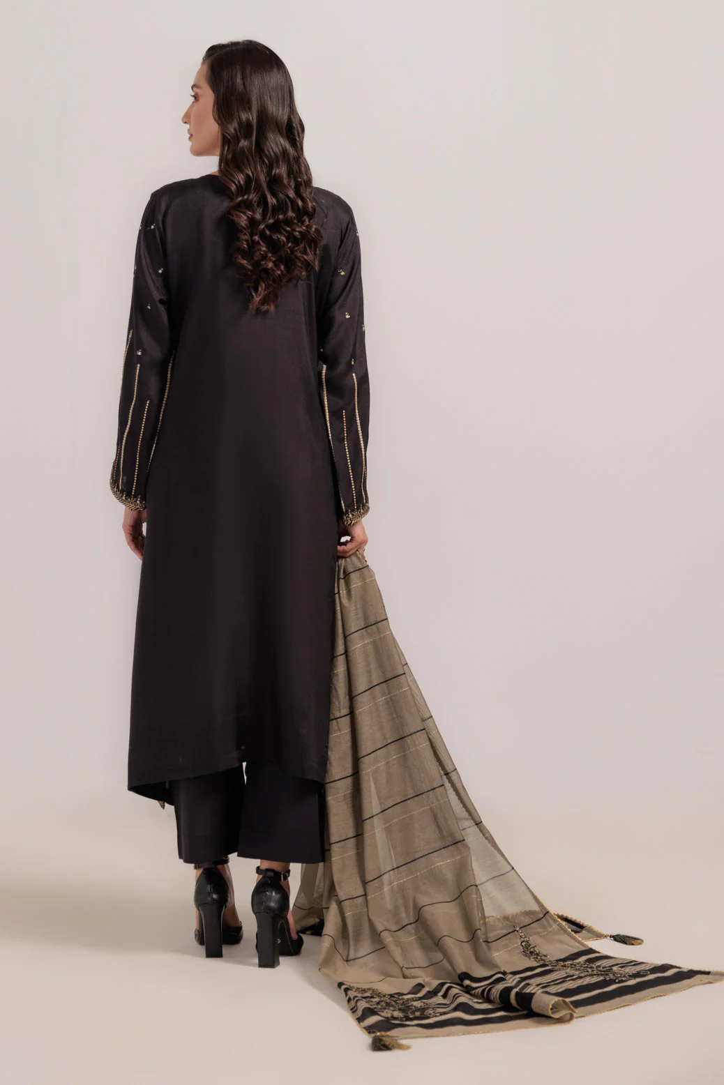 BLACK-SILK-3 PIECE (WS5243P02) - Image 3