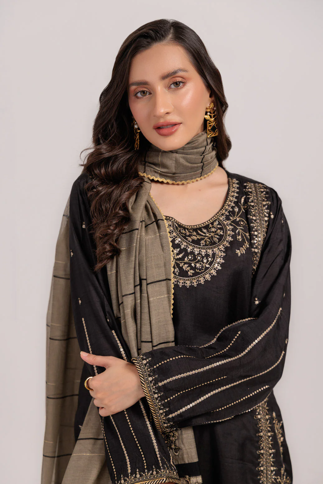 BLACK-SILK-3 PIECE (WS5243P02) - Image 5