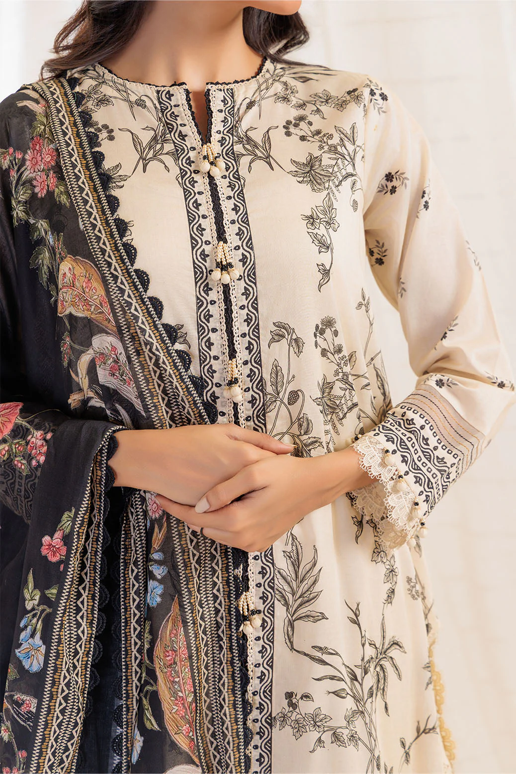 BLACK FLORAL - 3 PC (2S24P3P284) - Image 2