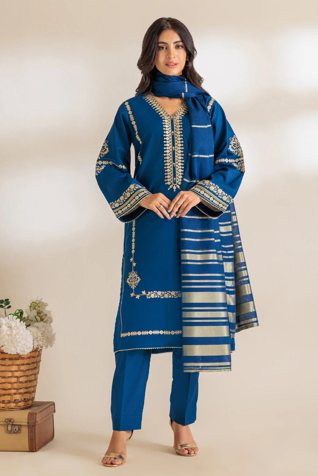 BLUE-CAMBRIC-3 PIECE (SS6243P17) - Image 3