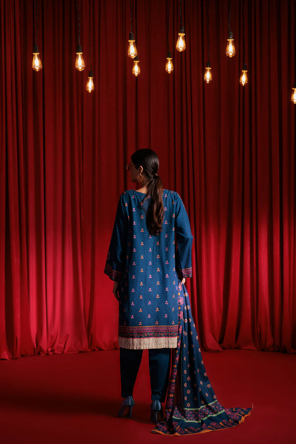 BLUE-KHADDAR-3 PIECE (WS2243P02) - Image 4