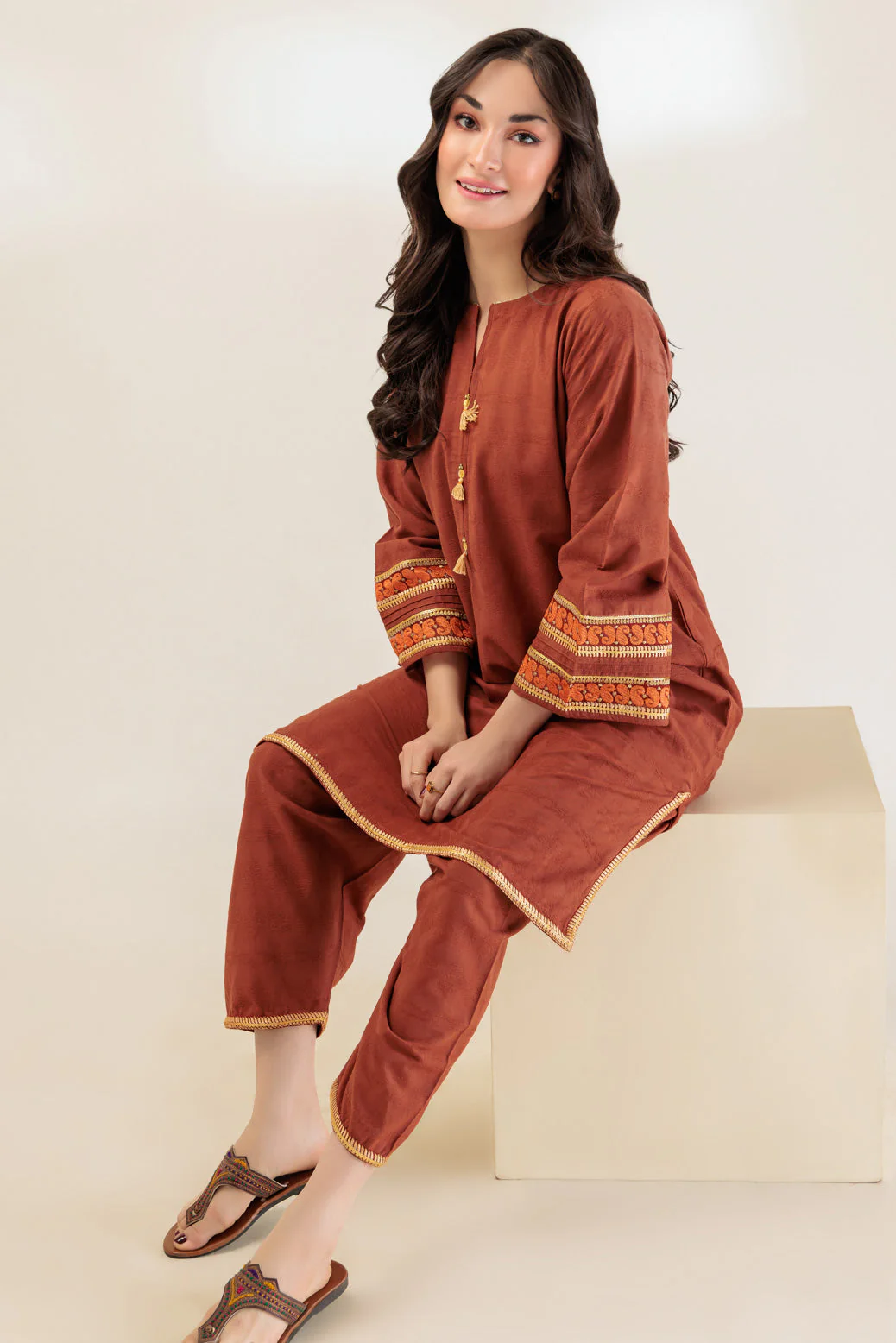 BROWN-JACQUARD-2 PIECE (WS6232P29) - Image 3