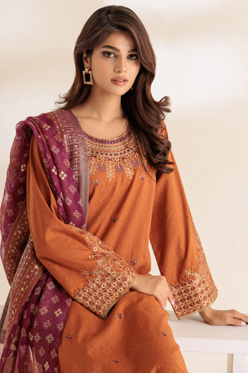 BROWN-JACQUARD-3 PIECE (SS5243P29) - Image 2