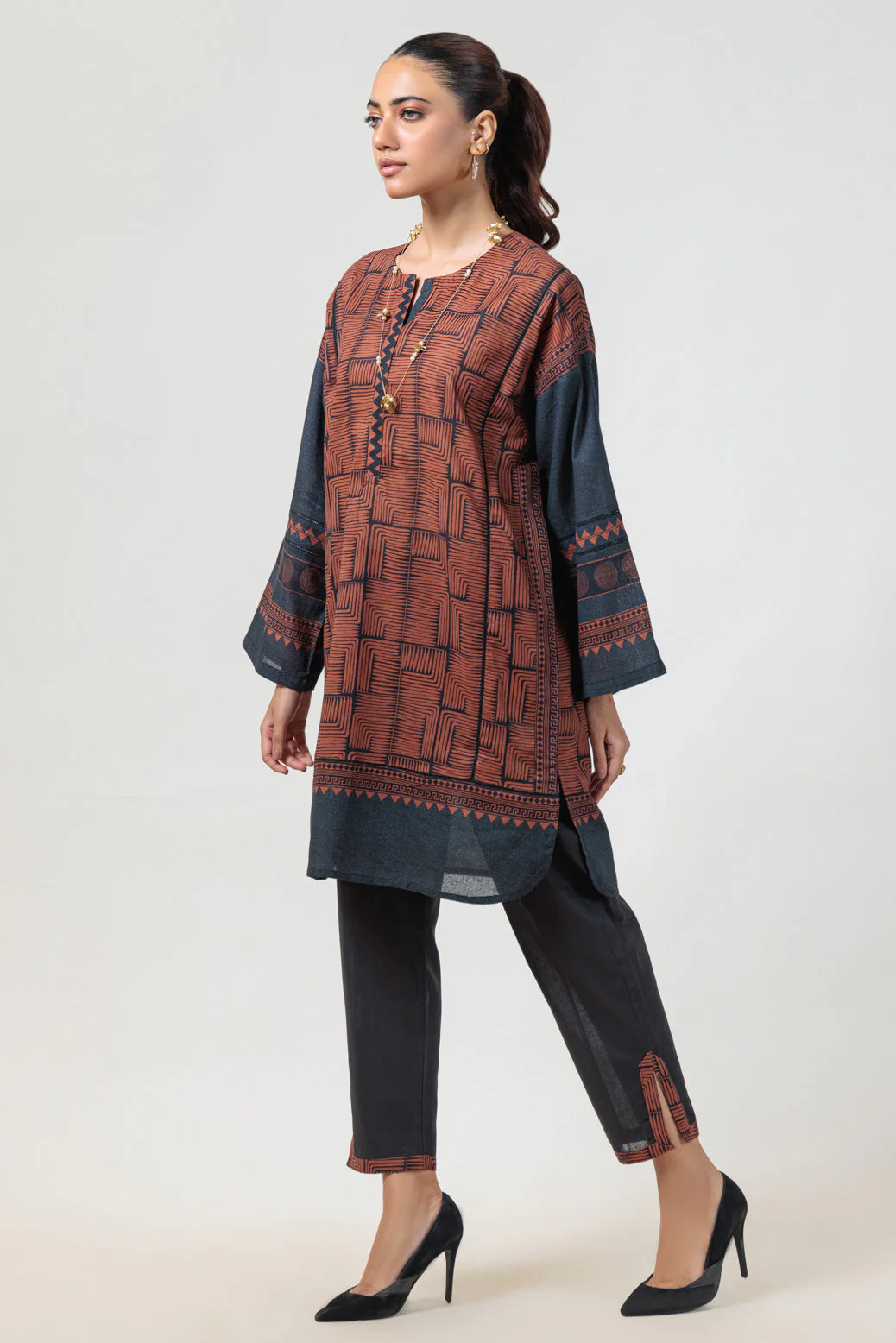 BROWN-KHADDAR-2 PIECE (WS6242P07) - Image 3