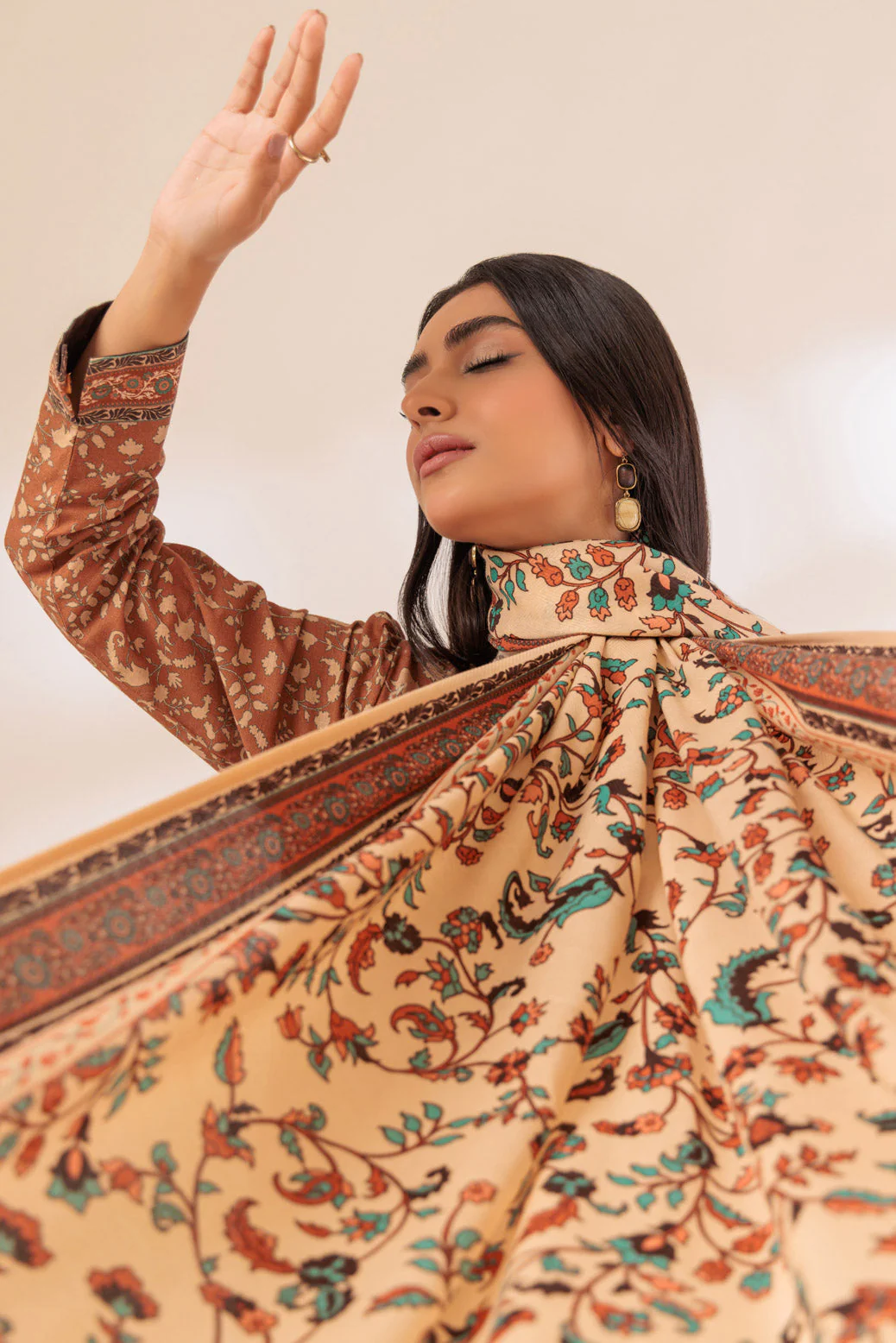 BROWN-KHADDAR-3 PIECE (PWS6233P08) - Image 4