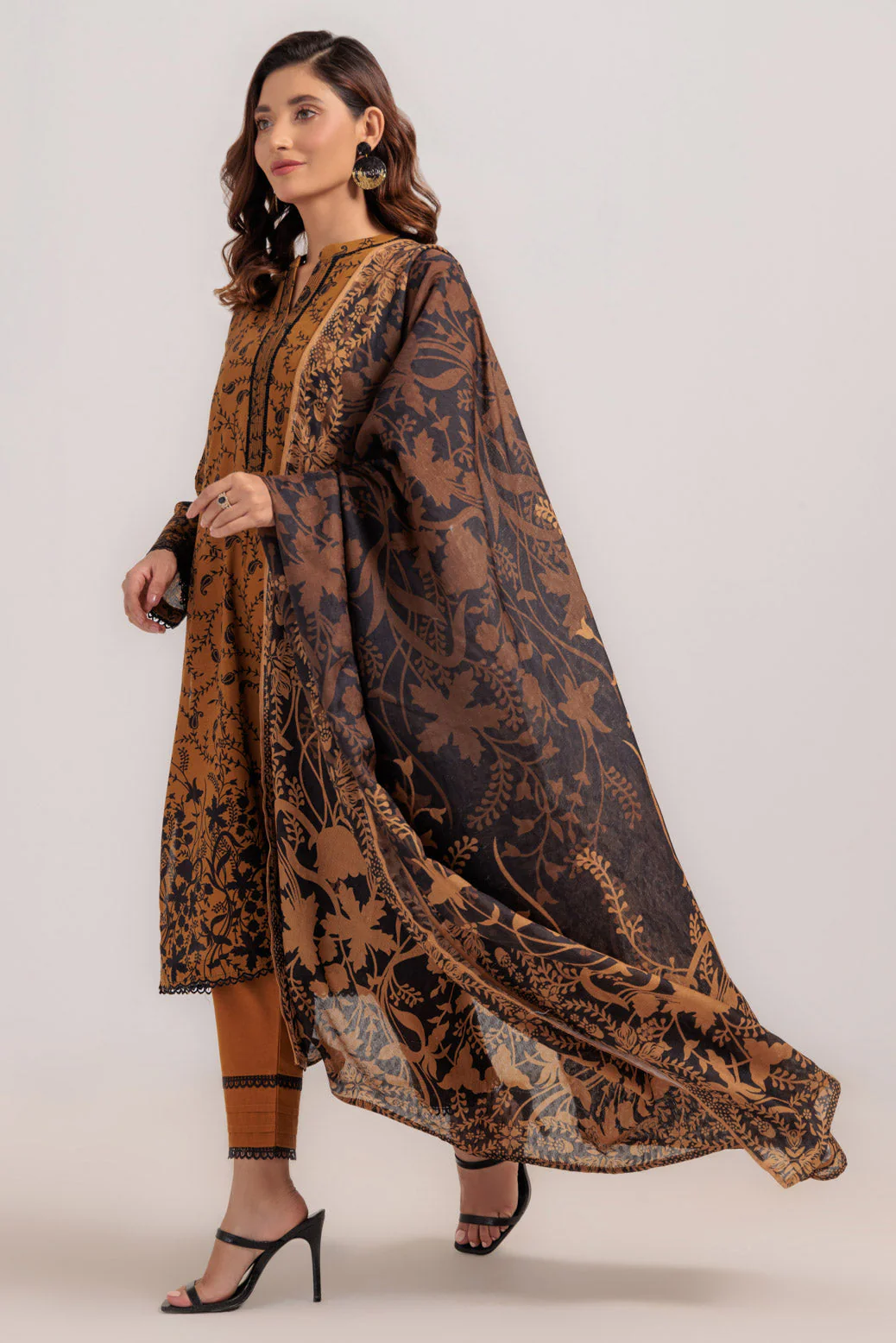BROWN-KHADDAR-3 PIECE (WS7243P19) - Image 2