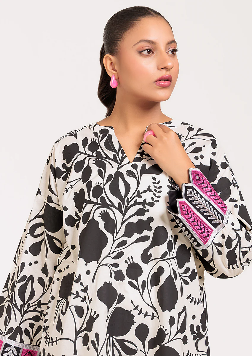 WHITE-CAMBRIC-2 PIECE (BS7242P13) - Image 3