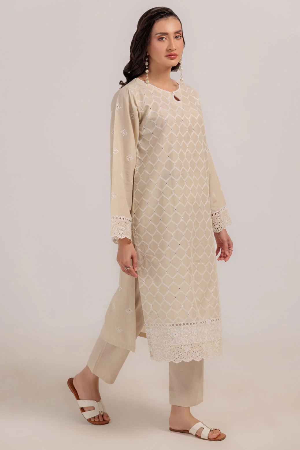 CREAM-CAMBRIC-2 PIECE (BS2242P09) - Image 4