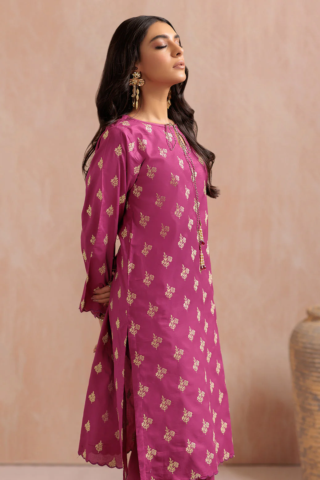 FUCHSIA-CHIKANKARI-3 PIECE (WSS223P99) - Image 4