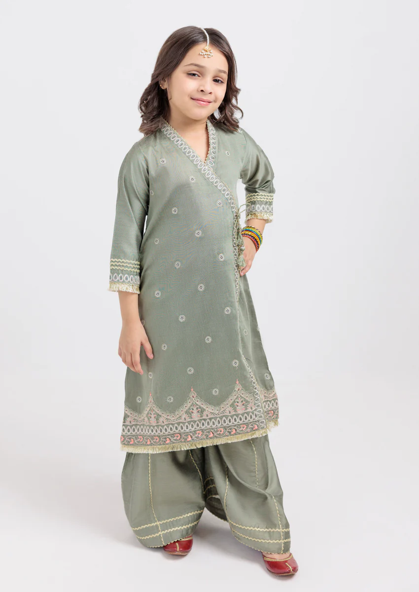Green-Silk-2 Piece (GPS25DE2011) - Image 3