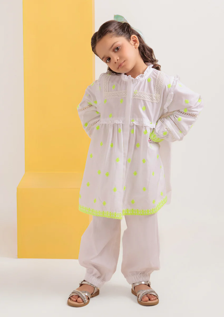 White-Cambric-2 Piece (GPS25DE2051) - Image 3
