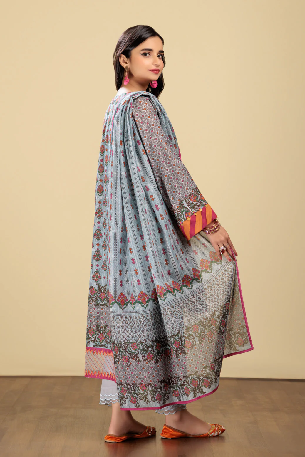 GRAY-LAWN-3 PIECE (SSS233P11) - Image 5