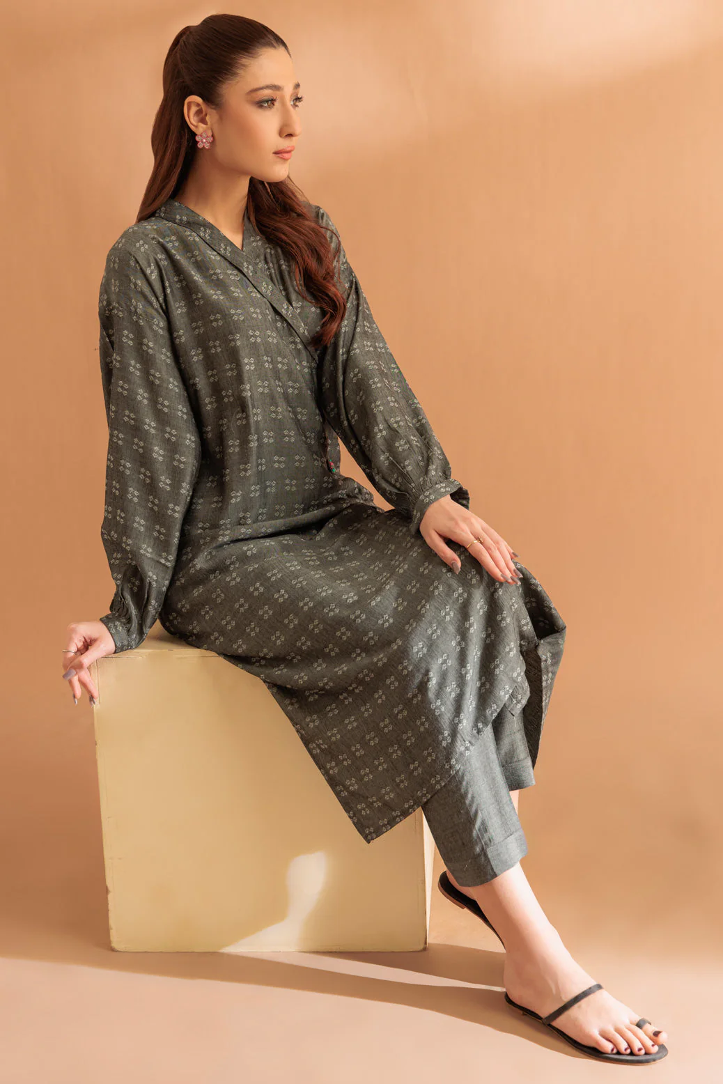 GREY-YARN DYED-2 PIECE (WS6232P45) - Image 2