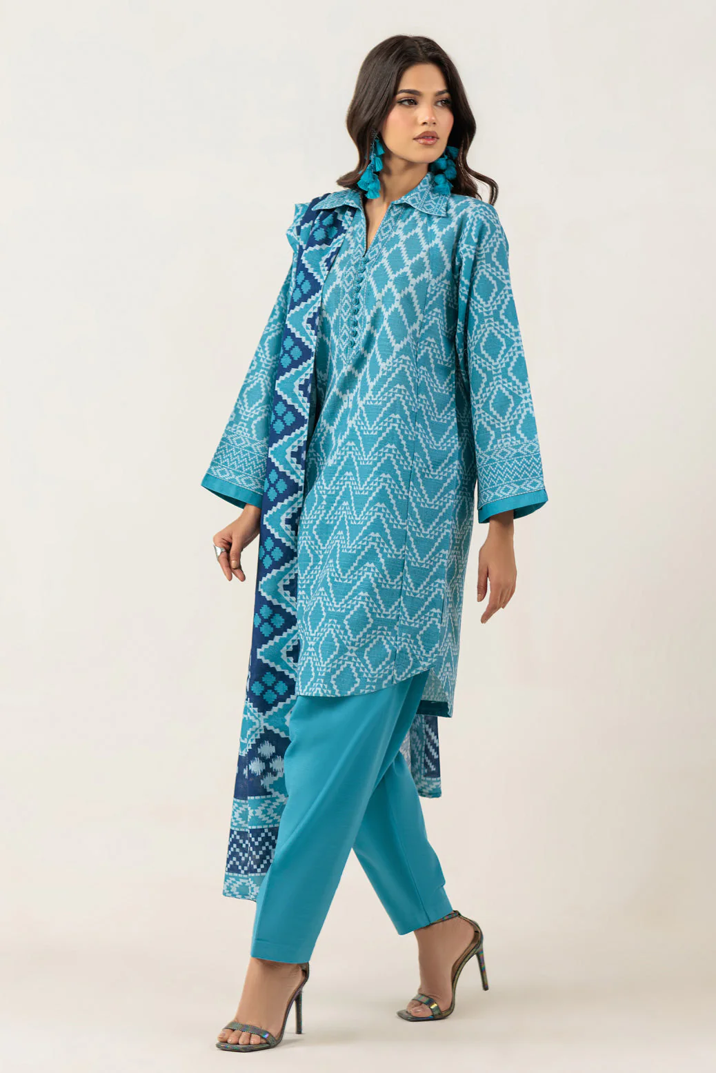 ICE-BLUE-KHADDAR-3 PIECE (WS6243P88) - Image 2