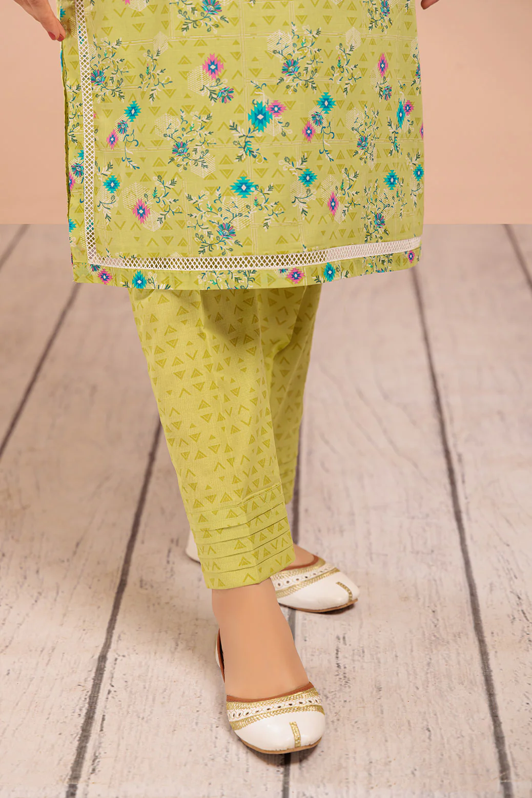 L-GREEN-LAWN-2 PIECE (SAS232P08) - Image 5