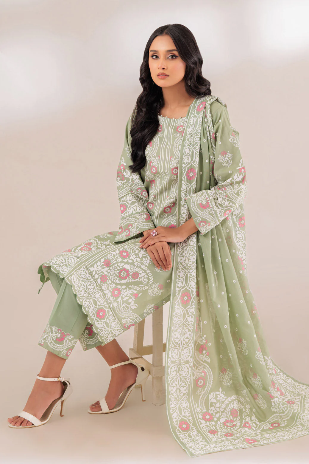 L-GREEN-LAWN-3 PIECE (SSS233P110) - Image 2